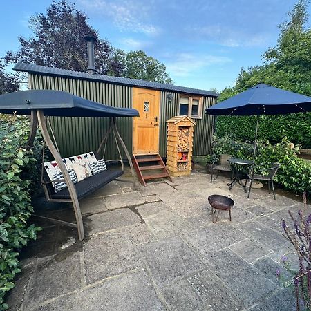 Forest View Shepherd Hut Ewhurst Esterno foto